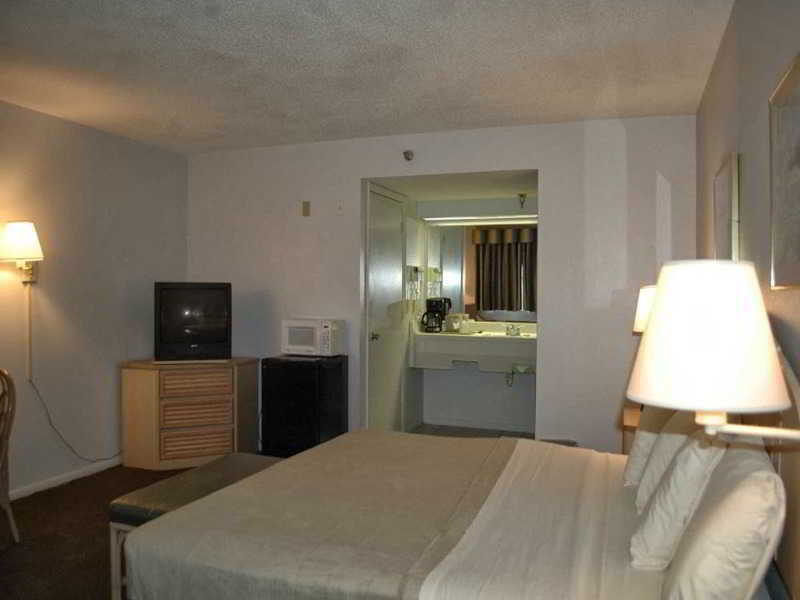 Travelodge By Wyndham Venice Venice Gardens Eksteriør billede