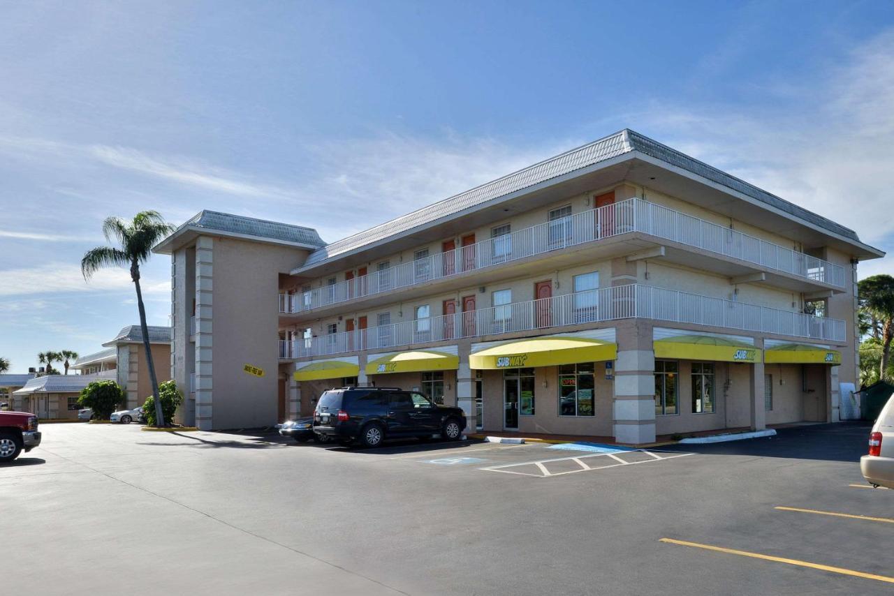 Travelodge By Wyndham Venice Venice Gardens Eksteriør billede